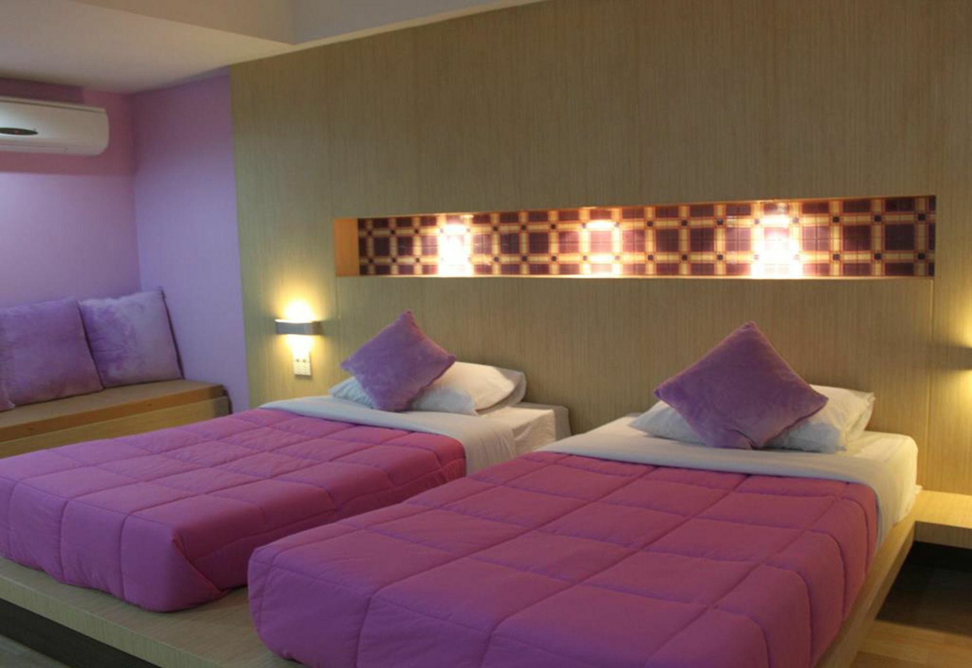 Kaennakorn Khonkaen Hotel كونكين المظهر الخارجي الصورة
